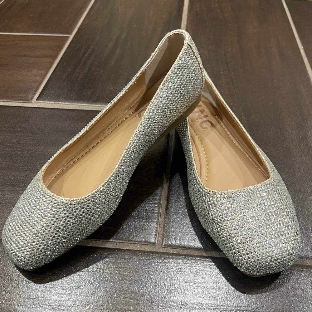 I.N.C. Girls Shoes, Dress Shoes, Size 12 Available, Junie Champange, NIB